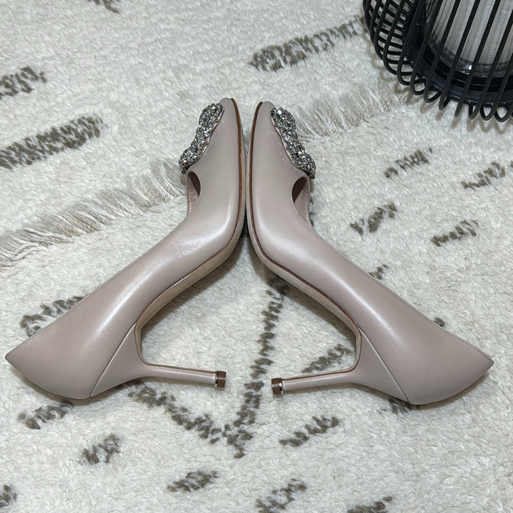Manolo Blahnik Hangisi Crystal Buckle Pump - Picture 9 of 15